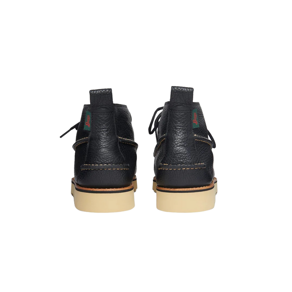 G.H Bass Camp Moc Textured Ranger Pull Up: BLACK